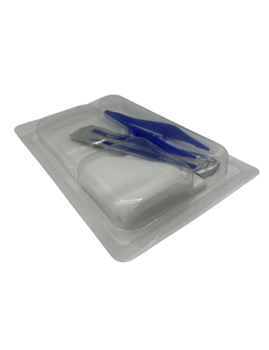 SET ABLATION DE SUTURE 1 LAME COUPE FILS +  3 COMPRESSES NT 7,5 x 7,5cm + 1 PINCE A DISSEQUER BLEUE