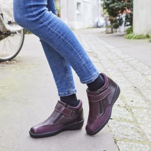 Chaussures bottines orthopédiques Chut SOIZIC noir vue de côté PODOWELL