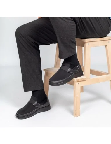 Chaussures orthopédiques fermées Chut Patxi noir vue de côté PODOWELL