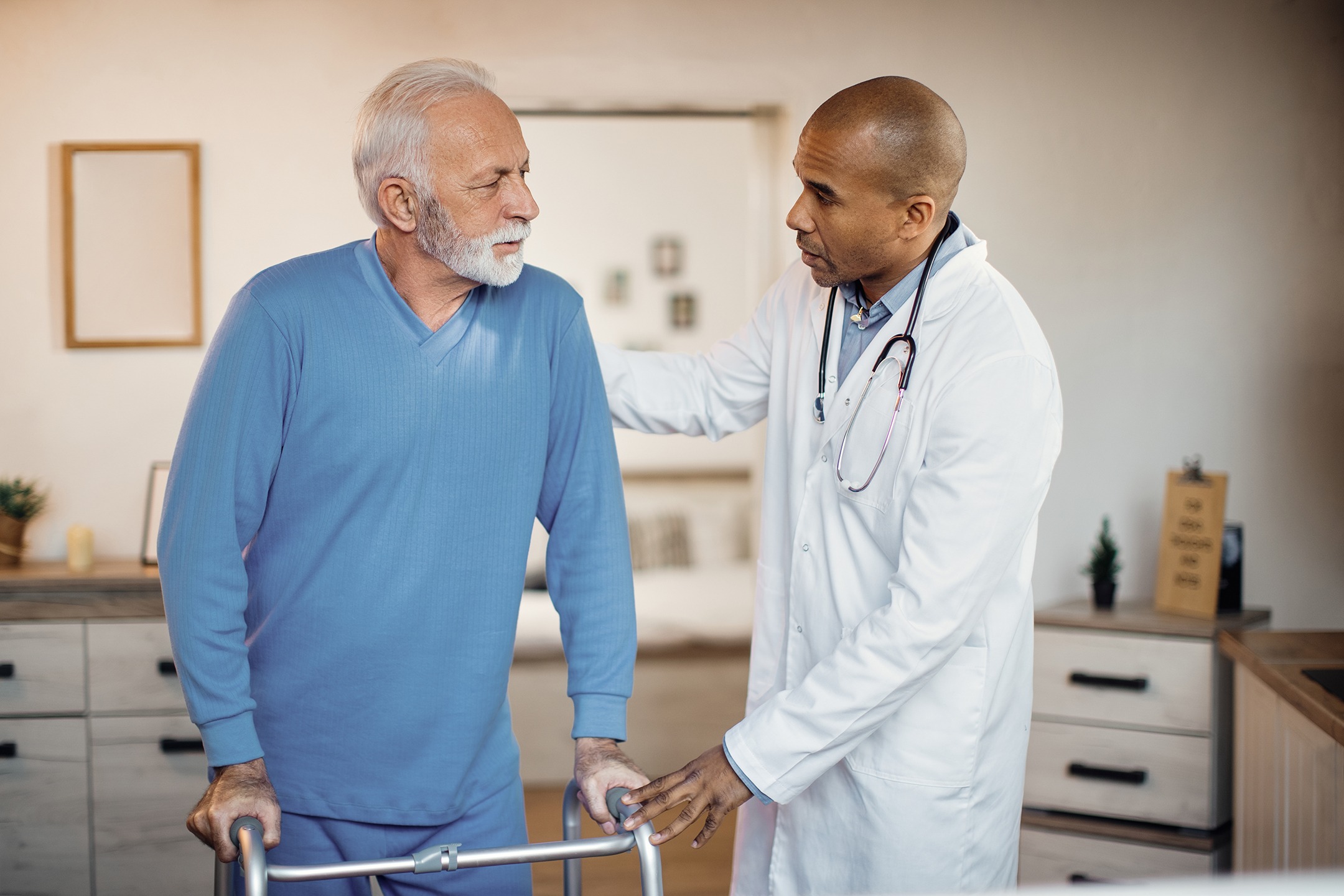 Comment choisir son déambulateur ou rollator ?